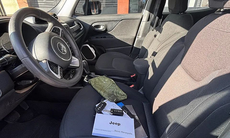 Jeep Renegade Moab 2...