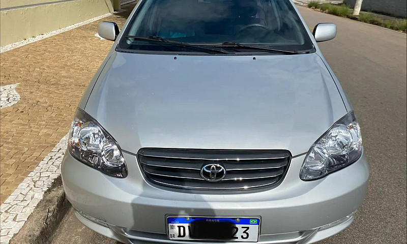 Toyota Corolla Field...