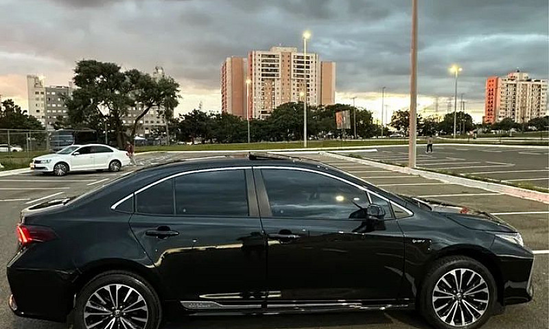 Toyota Corolla Altis...