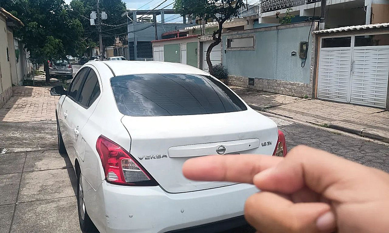 Nissan Versa Sv 1.6 ...