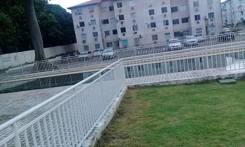 Condomínio Vitoria, ...
