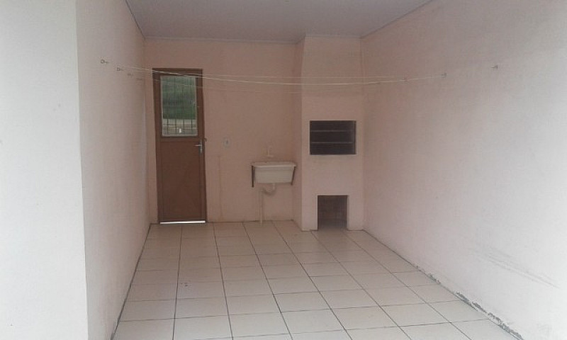  Casa 2 Dormitórios ...