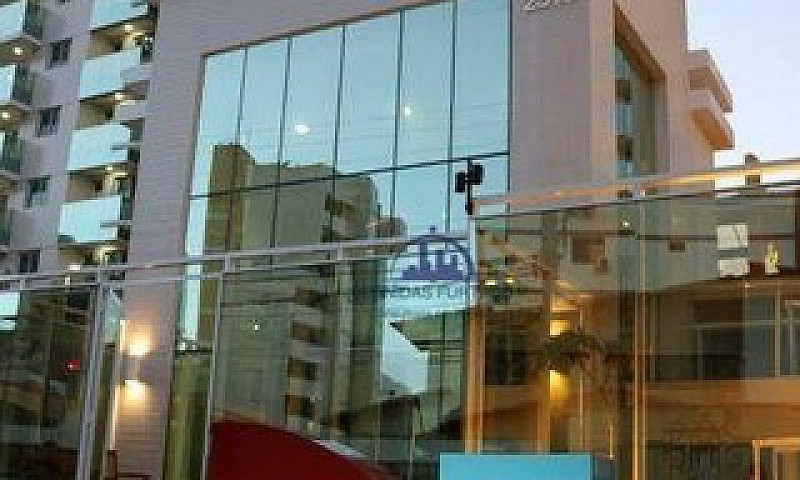 Apartamento Com 3 Do...