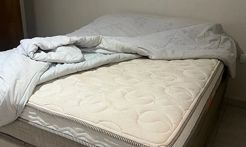 Aluga Se Apto Mobili...