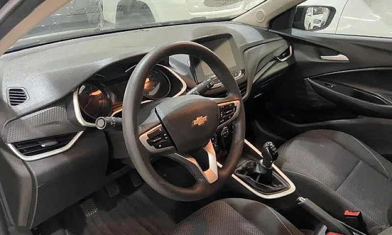 Chevrolet Onix Hatch...