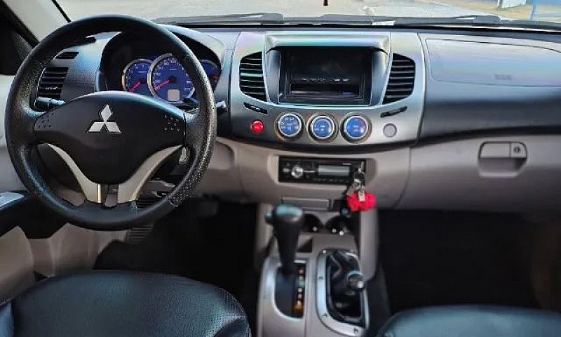 Mitsubishi L200 Trit...