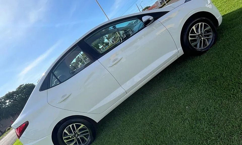 Hyundai Hb20S Evolut...