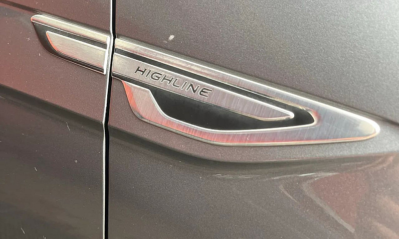 Volkswagen Nivus Hig...