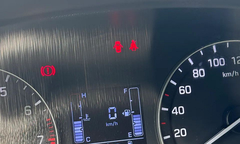 Hyundai Creta Attitu...