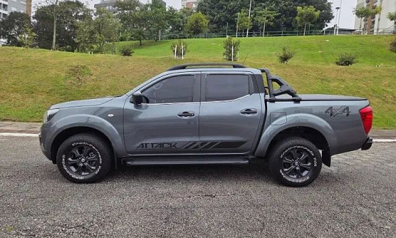 Nissan Frontier Atta...
