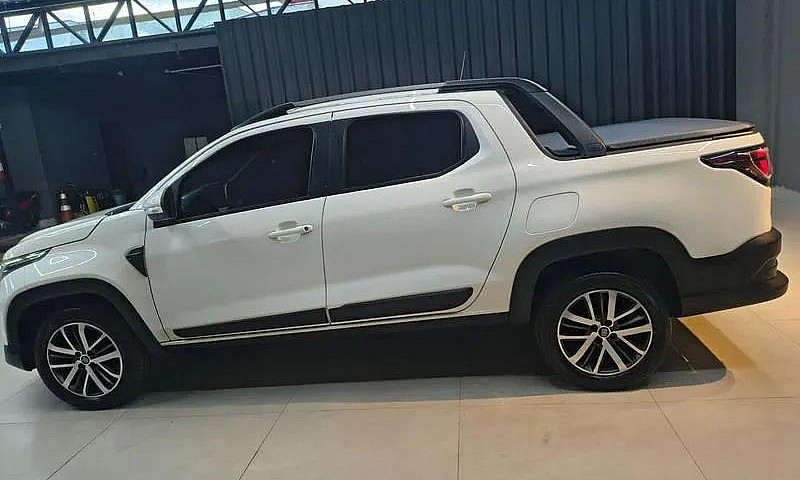 Fiat Strada Volcano ...