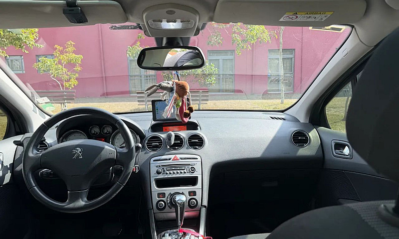 Peugeot 308 Allure 2...