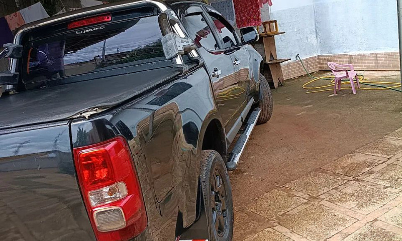 Chevrolet S10 Pick-U...