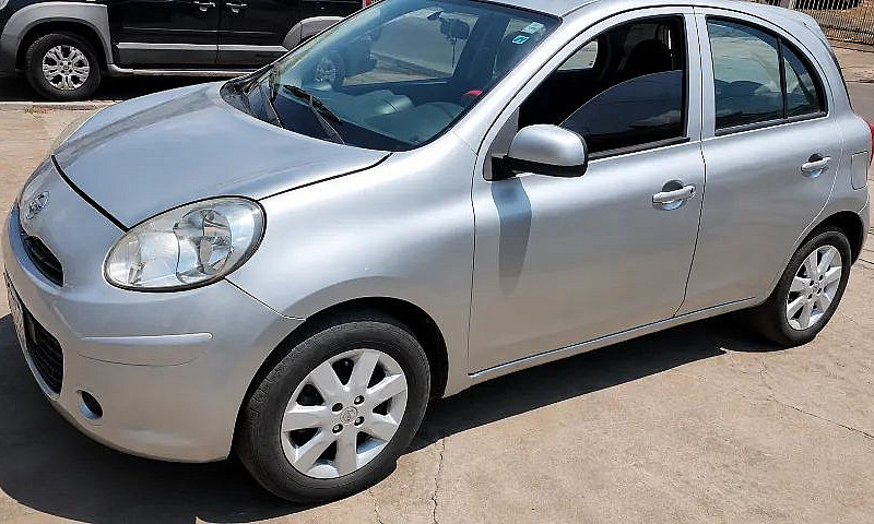 Nissan March S 1.6 1...