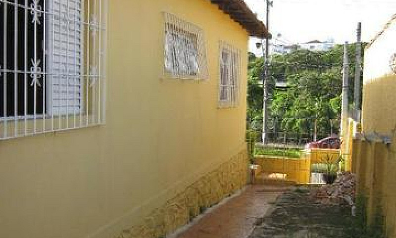 Casa No Jardim Emili...