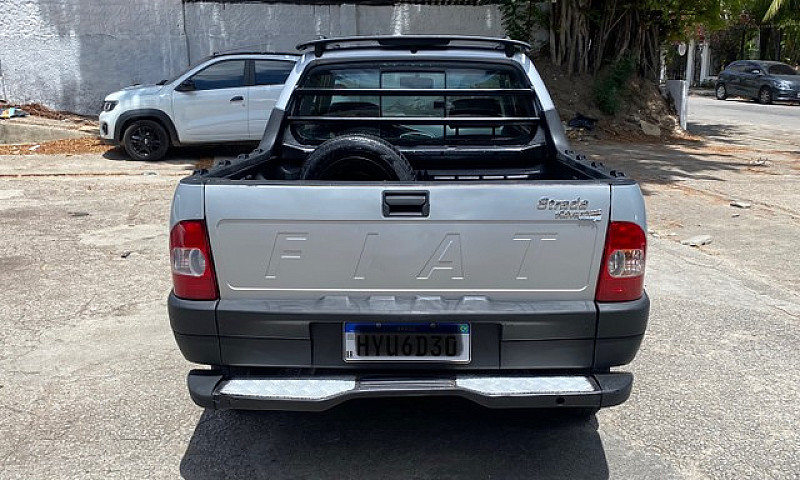 Strada Adventure Cab...