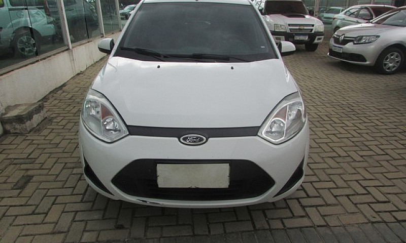 Ford Fiesta 1.6 4P...