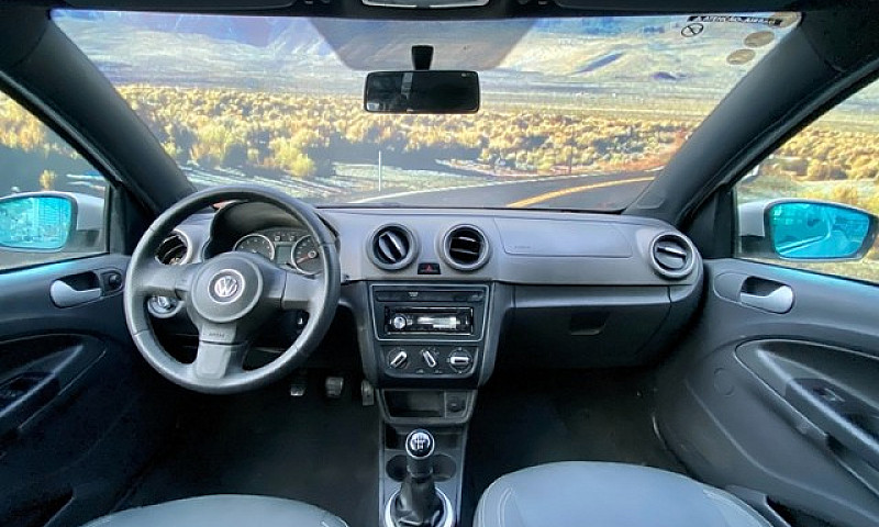 Volkswagen Saveiro C...