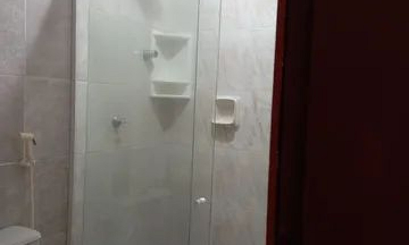 Otima Casa Na Sapira...