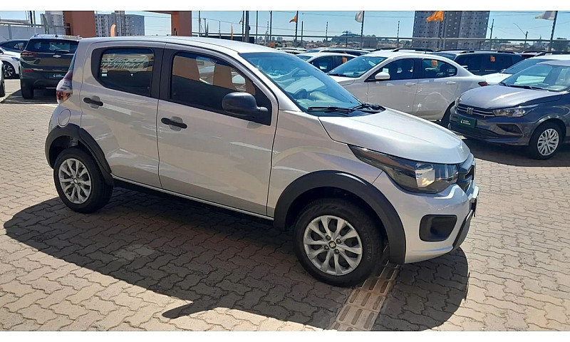 Fiat Mobi Like On 1....