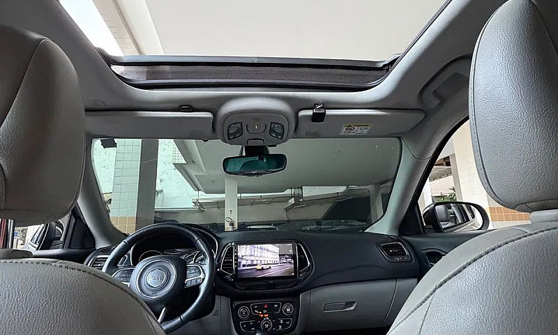 Jeep Compass Longitu...