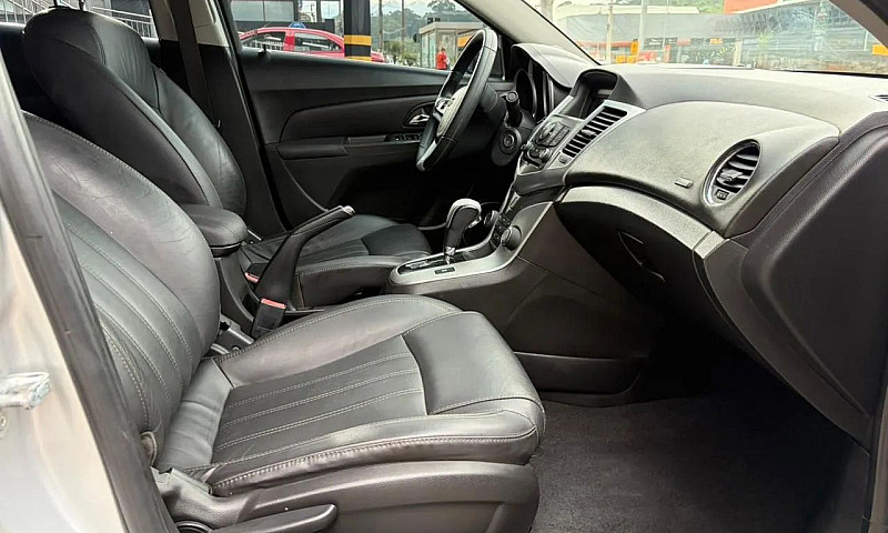 Chevrolet Cruze Lt 1...