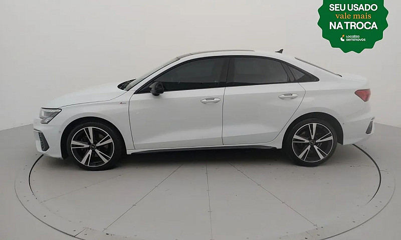 Audi A3 Sedan S-Line...