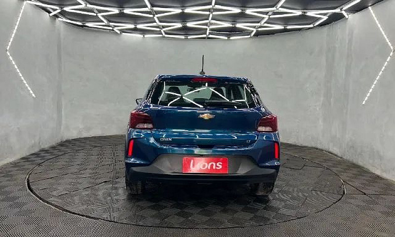 Chevrolet Onix Hatch...