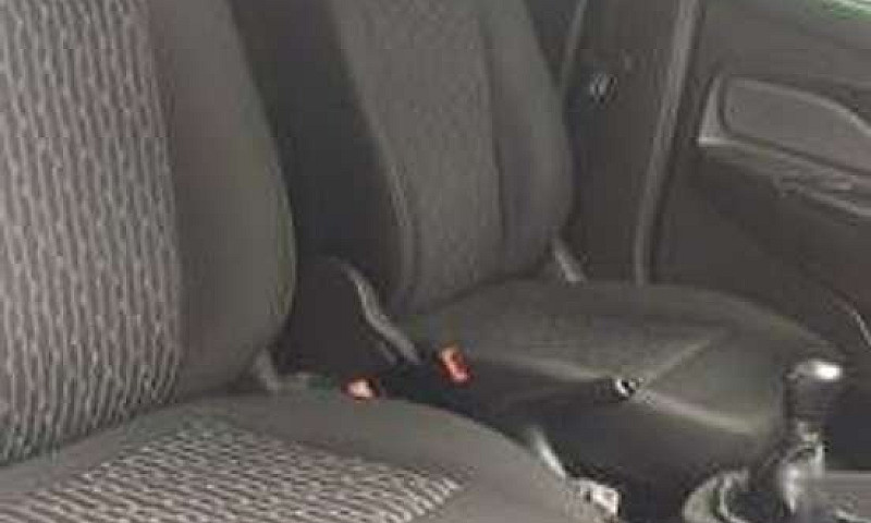 Ford Ka ...