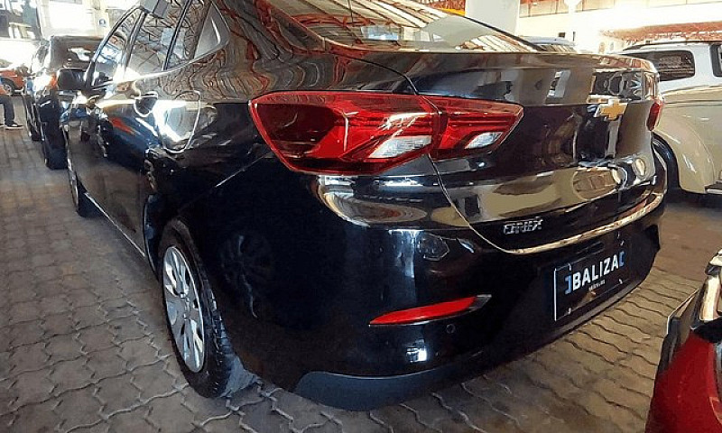 Chevrolet Onix Plus ...