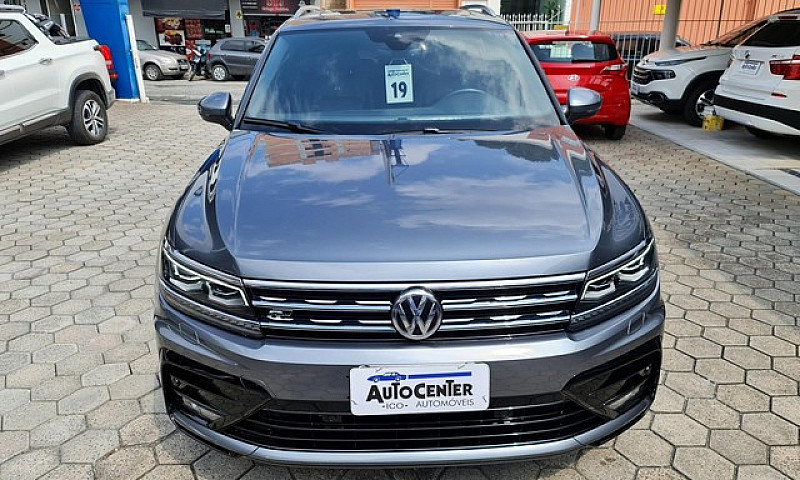 Tiguan Allspace R-Li...