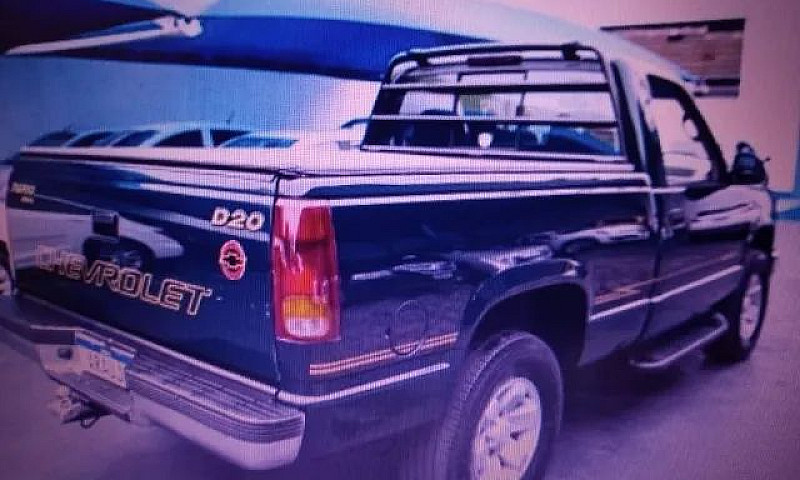 Silverado Pick Up D2...