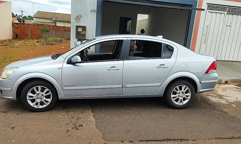 Chevrolet Vectra Exp...