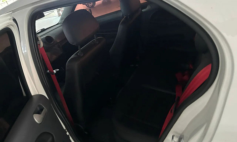 Volkswagen Gol Geraç...