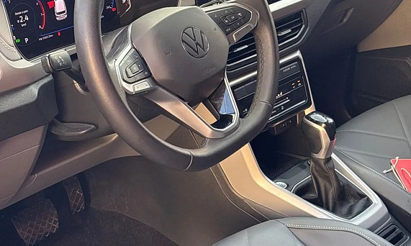 Volkswagen T-Cross C...