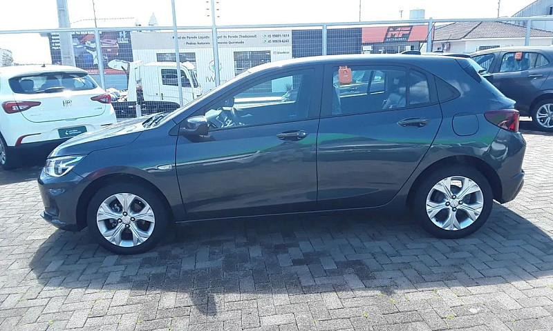 Chevrolet Onix Plus ...