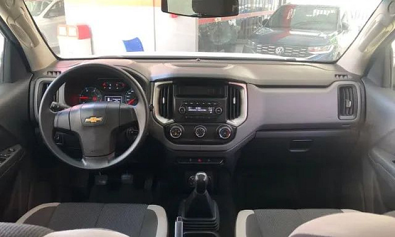 Chevrolet S10 Pick-U...