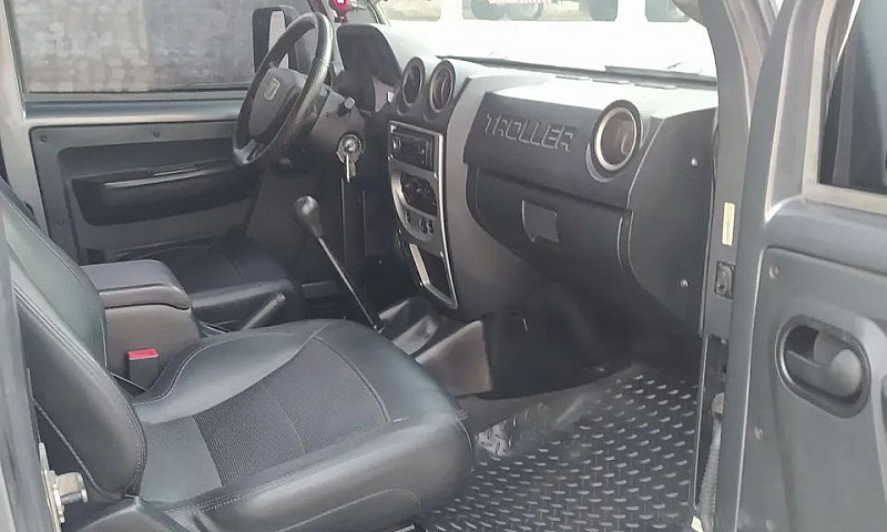 Troller T-4 4X4 3.2 ...