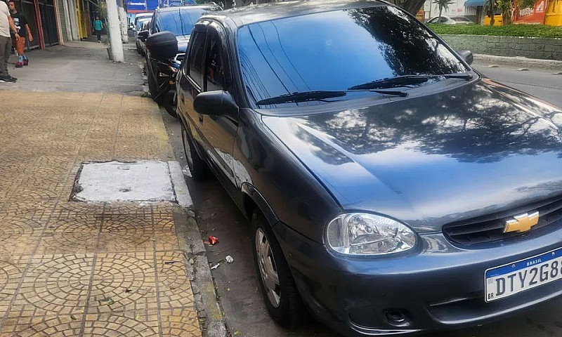 Chevrolet Corsa Sed ...