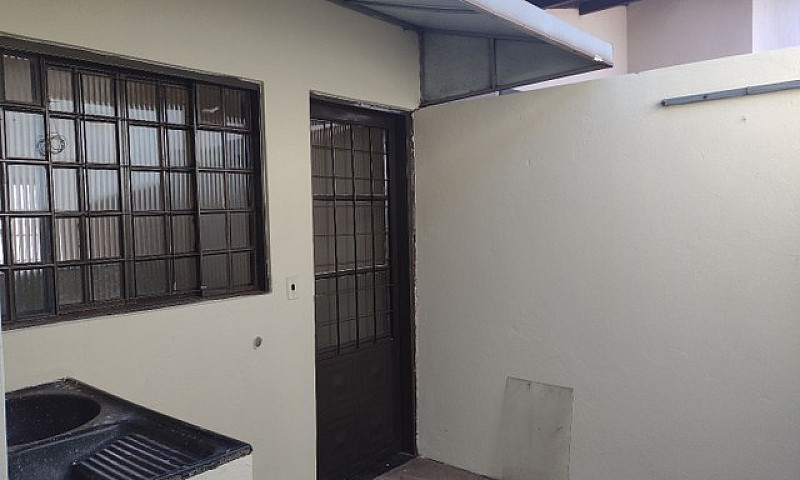 Casa Próxima Av Guai...