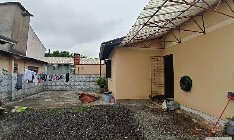 Ótima Casa De 3 Dorm...