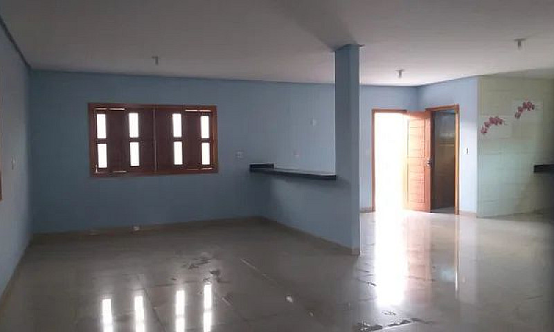 Vende-Se Casa Em Con...