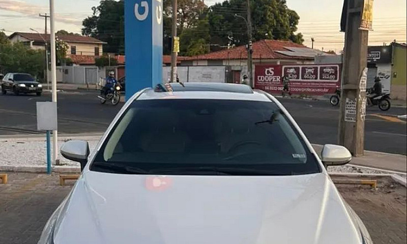 Toyota Corolla Altis...