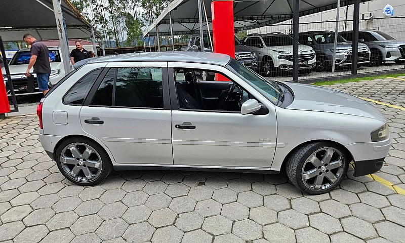 Volkswagen Gol Geraç...