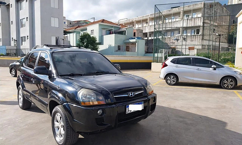 Hyundai Tucson 2.0 1...