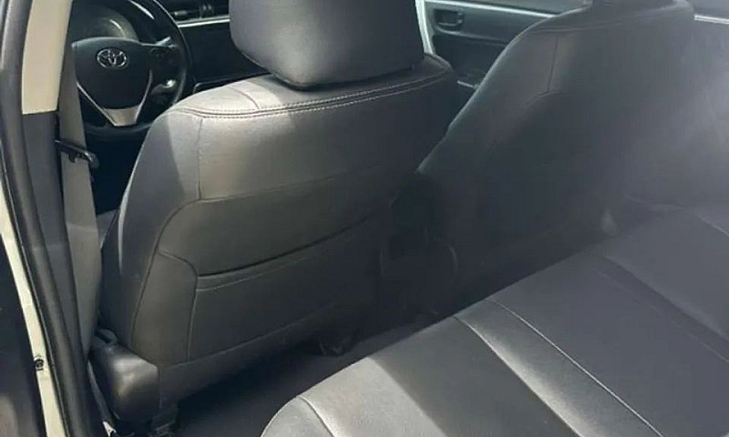 Toyota Corolla Xei 2...