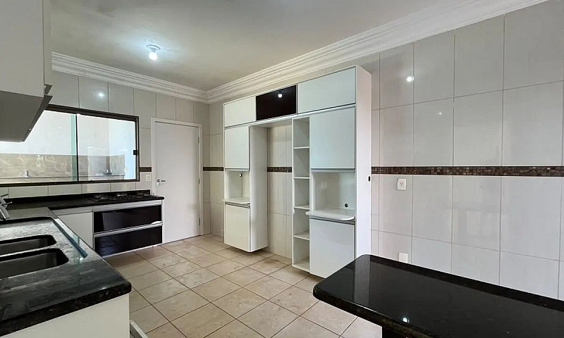 Casa 4 Quartos - Com...