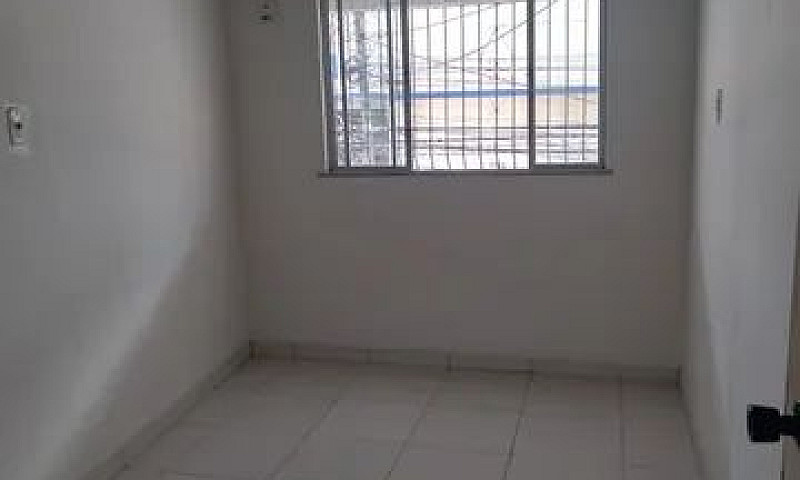 Apto De 1/4 No Marco...