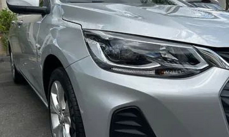 Chevrolet - Onix Plu...