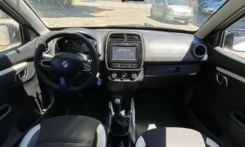 Kwid Intense 1.0 Fle...